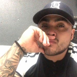 Meet your Posher, Romeo